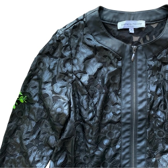 Pamela McCoy Collection Faux Leather Sheer Floral Zip Moto Jacket Black Size M - Picture 3 of 6